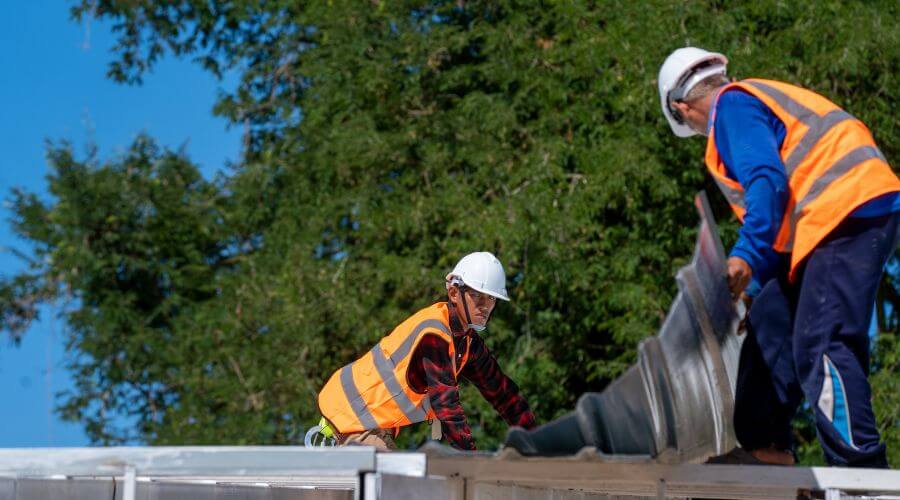 Professional gutter cleaning in Bentley, KS